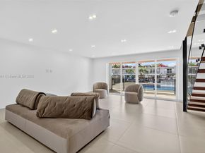 3830 NE 171st St, North Miami Beach FL 33160