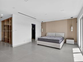 3830 NE 171st St, North Miami Beach FL 33160