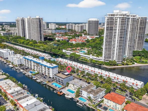 3830 NE 171st St, North Miami Beach FL 33160