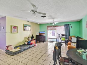 8618 SW 148th Pl, Miami FL 33193