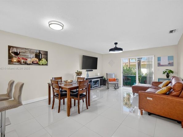 16801 NE 13th Ave 112, Miami FL 33162