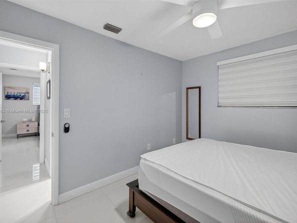 16801 NE 13th Ave 112, Miami FL 33162