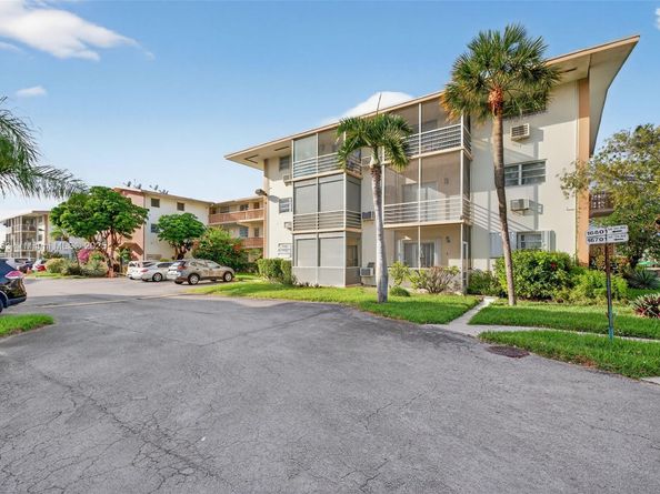 16801 NE 13th Ave 112, Miami FL 33162