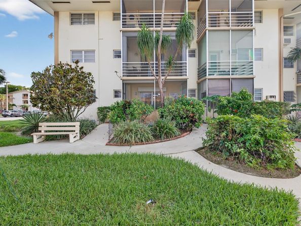 16801 NE 13th Ave 112, Miami FL 33162