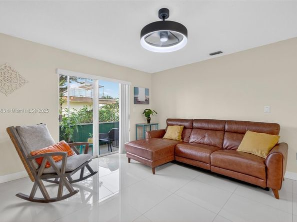 16801 NE 13th Ave 112, Miami FL 33162