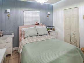 571 E 60th St, Hialeah FL 33013