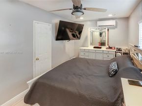 571 E 60th St, Hialeah FL 33013