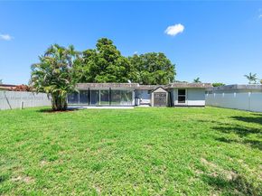 6703 Brookwood Blvd, Tamarac FL 33321