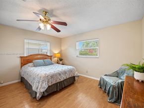 6905 NW 73rd St, Tamarac FL 33321