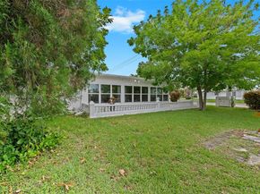 6905 NW 73rd St, Tamarac FL 33321