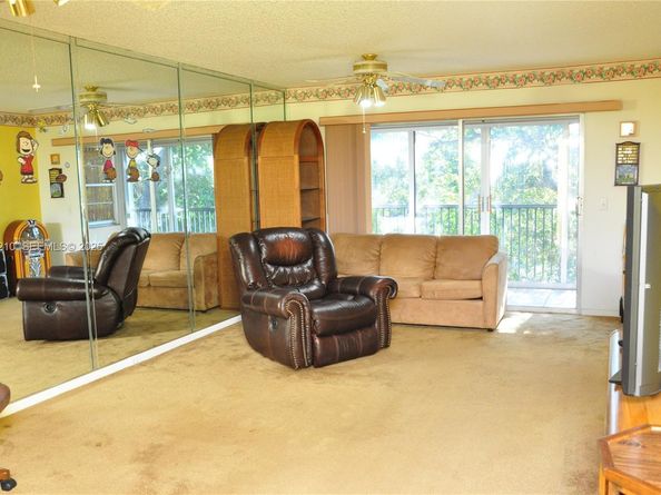 13000 SW 15th Ct 411U, Pembroke Pines FL 33027