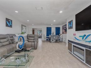 10351 SW 49th St, Miami FL 33165