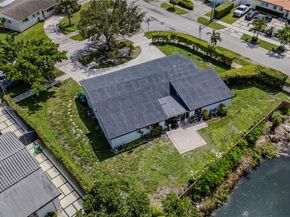 10351 SW 49th St, Miami FL 33165
