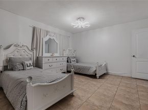 10351 SW 49th St, Miami FL 33165