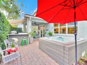 3936 Mahogany Ln, Hollywood FL 33021