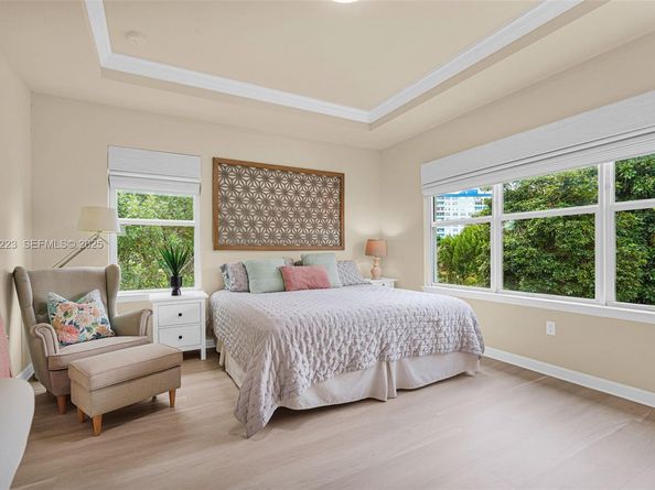 3936 Mahogany Ln, Hollywood FL 33021