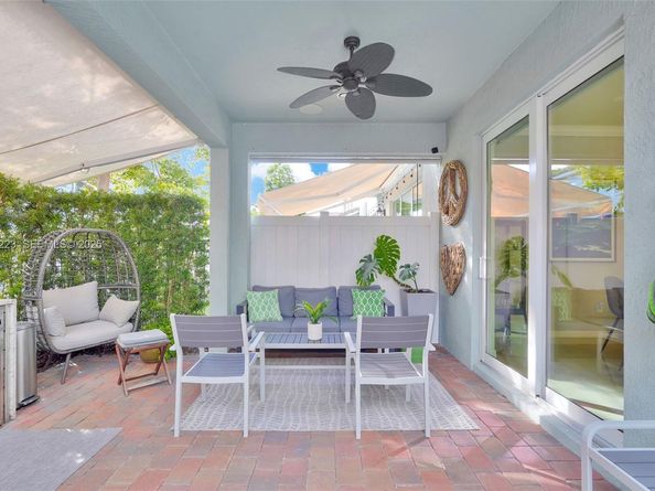 3936 Mahogany Ln, Hollywood FL 33021