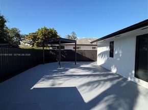 18940 SW 113th Ct, Miami FL 33157