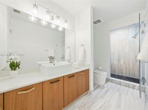 3301 NE 1st Ave H2104, Miami FL 33137