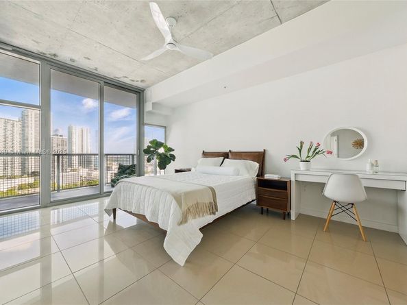 3301 NE 1st Ave H2104, Miami FL 33137