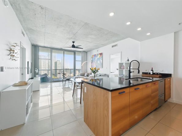 3301 NE 1st Ave H2104, Miami FL 33137