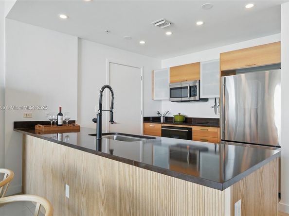 3301 NE 1st Ave H2104, Miami FL 33137