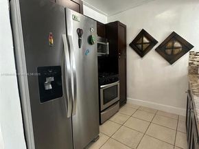 Undisclosed Address #A11864645, Hollywood FL 33024