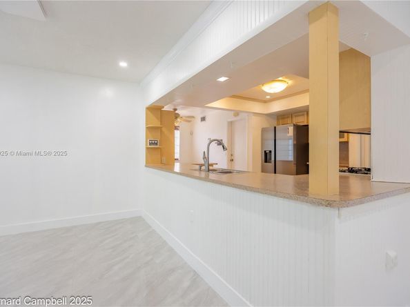6612 Dahlia Dr, Miramar FL 33023