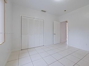 3050 NW 2nd St, Miami FL 33125