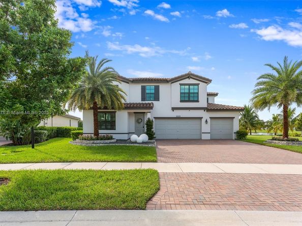 3520 Haldin Pl, Royal Palm Beach FL 33411