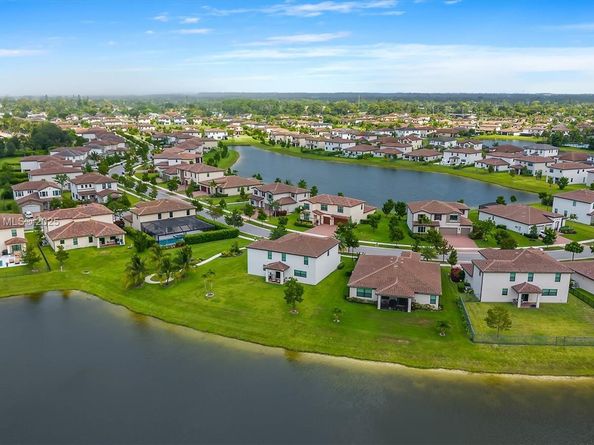 3520 Haldin Pl, Royal Palm Beach FL 33411