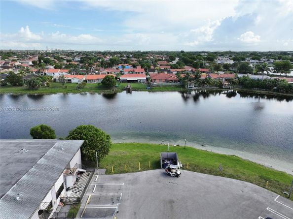 13261 SW 17th Ln, Miami FL 33175