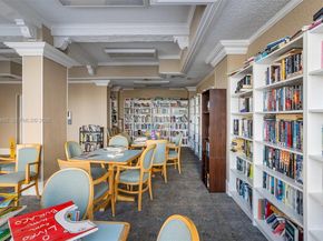 18071 Biscayne Blvd 802, Aventura FL 33160