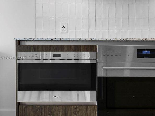 159 NE 6th St 5008, Miami FL 33132