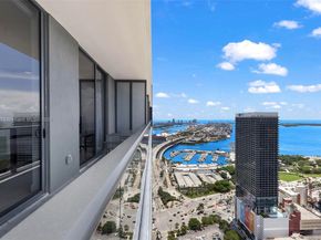 159 NE 6th St 5008, Miami FL 33132