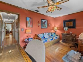 10651 SW 27th St, Davie FL 33328