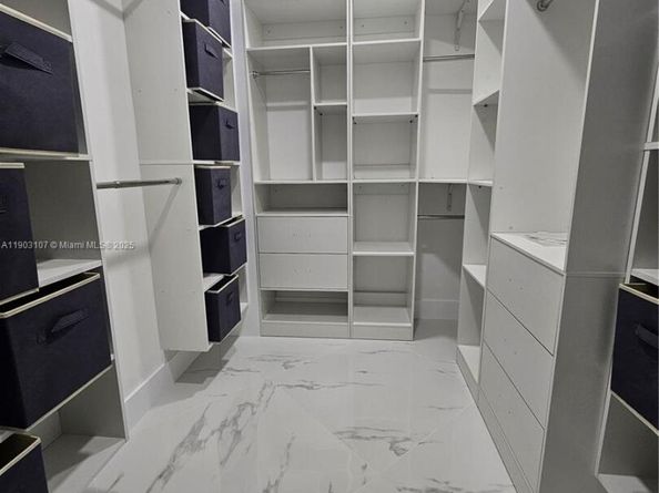 4 Alford Ct, Palm Beach Gardens FL 33418