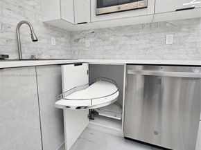 4 Alford Ct, Palm Beach Gardens FL 33418