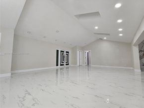 4 Alford Ct, Palm Beach Gardens FL 33418