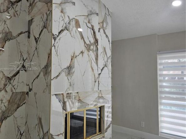 4 Alford Ct, Palm Beach Gardens FL 33418