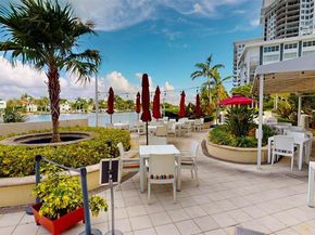 5600 Collins Ave 10A, Miami Beach FL 33140