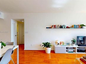 5600 Collins Ave 10A, Miami Beach FL 33140