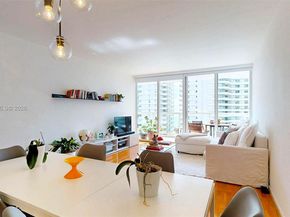 5600 Collins Ave 10A, Miami Beach FL 33140