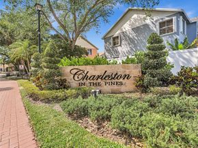 371 NW 101st Ter, Pembroke Pines FL 33026
