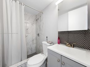 2145 Pierce St 320, Hollywood FL 33020