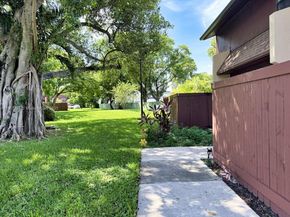 6639 SW 116th Pl A1, Miami FL 33173