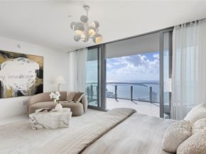 300 Biscayne Boulevard Way 5002 E, Miami FL 33131