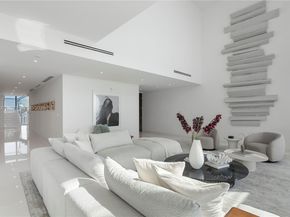 300 Biscayne Boulevard Way 5002 E, Miami FL 33131