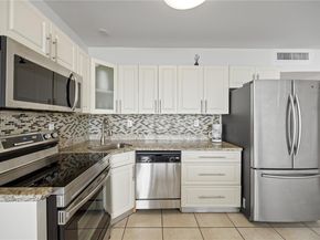 5601 Collins Ave 410, Miami Beach FL 33140