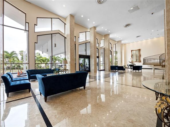 5601 Collins Ave 410, Miami Beach FL 33140